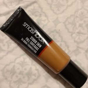 Smashbox Studio Skin 24 Hour Foundation